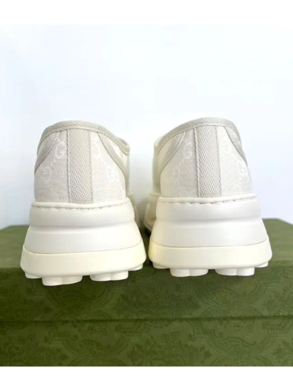 Gucci tennis treck